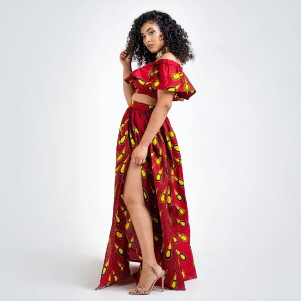 Belle robe africaine. Monde Africain, produits africains en ligne.