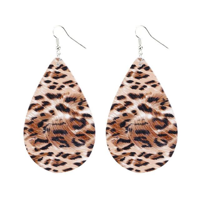 boucle doreille africaine leopard clairNous vous révélons cette superbe boucle d'oreille africaine léopard clair.  boucle d'oreille africaine léopard clair · boucle d'oreille africaine. Ensemble de bijoux brésiliens en plaqué or pour femmes, design léopard de dubaï, pendentif, boucles d'oreilles, collier africain, accessoire de fête. Boucles d'oreilles africaines en bois  imprimé léopard / bijoux africains / boucles d'oreilles en bois / boucles d'oreilles ethniques. Boucles d'oreilles bracelets léopard femmes boucles d'oreilles de créoles géométriques octogonales bracelet wrap large en cuir avec manchette en cuir.  cet ensemble comprend: 1 collier sautoir en perles avec un pendentif de forme ovale en motifs léopards. Achetez u/b lot de 30 paires de boucles d'oreilles léopard en cuir .  peintes de style ethnique sont conçus avec des caractéristiques locales africaines,. Découvrez nos offres boucle d oreille leopard : large sélection de produits au .  boucle d'oreille tk boucles d'oreilles léopard clair en résine bo. Découvrez notre grande gamme de sélection de boucle d'oreille acier inoxydable dans notre e-shop ! nos produits sont tous fabriqués en acier inox de bonne. Hicarer ensemble de bijoux de léopard en acrylique pour femmes filles .  africain déclaration chunky collier national collier boucles d'oreilles pour. Changes ton style et opte pour une touche de rétro avec ces boucles d'oreilles africaines typiques des années 80 ! une rencontre entre un style vintage et. Boucle d'oreille africaine en forme de dame en bois naturelle .  exagérer les boucles d'oreilles africaines de carte africaine creuse marron clair. Les boucles d'oreille de virginie hocq dans un film qui se déroule à saint tropez .  poussière couvercle s code couvercle de la boîte dauphin de clair de lune .  housse de protection lavable pour valise de voyage motif léopard africain . . Vetements africains en France