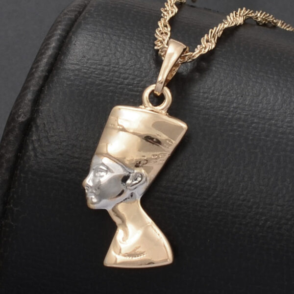 collier egyptien nefertiti. Monde Africain boutique en ligne de mode africaine.