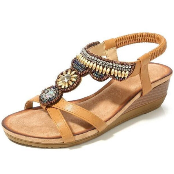sandale africaine talon compense. Monde Africain boutique en ligne de mode africaine.