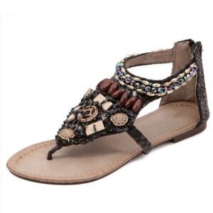 sandales artisanales africaine. Monde Africain boutique en ligne de mode africaine.