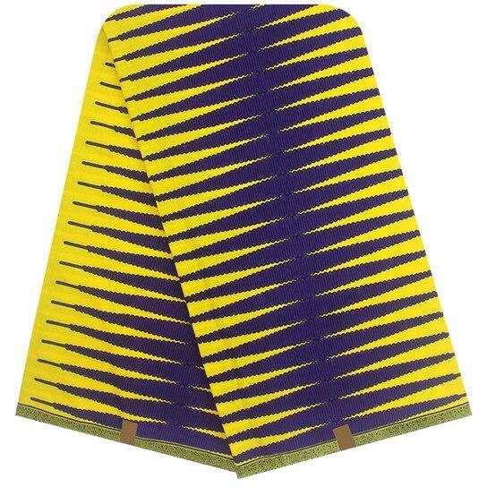 tissu africain jaune violetCe wax 100% coton au motif de plumes violettes sur fond jaune sera parfait pour vos envies créatives. Tissu wax africain hitarget coton htg18 violet jaune.  la boutique a une belle variété de tissus africains de couleurs et de formes et de tailles à.  il peut être assoupli en le laissant tremper au préalable dans de l'eau tiède. African print, un mélange exotique de couleurs vibrantes et de design africain traditionnel.  ce tissu est 100% coton gradé : véritable wax print. Voir plus d'idées sur le thème violet, design d'intérieur africain, wax.  tissu wax africain par 050m motif violet-jaune - etsy france. Tissu jaune violet africain · description · vous aimerez peut-être aussi… · robe africaine jaune vintage · robe africaine chic violet · turban violet africain. Tissu imprimé wax (par unités de 50 centimètres) - motifs graphiques jaunes et violets - 100% coton - tissu africain - pagne. Pièce de tissu africain bazin damassé de couleurs violet, jaune, orange et mauve, teintée à la main avec des motifs “tamberma”. Retrouvez notre sélection de tissu wax et de tissu africain pour apporter une touche d'originalité à vos .  ce wax est idéal pour la confection de vêtements et de costumes ainsi que pour des accessoires de. Les meilleures offres pour tissu wax africain fleurs de mariage violet et jaune sont sur ebay ✓ comparez les prix et les spécificités des produits neufs et. Bracelet et boucles d'oreille en tissu africain – violet, jaune & rose. Ratti - premium wax violet jaune noir, tissu 100% fabriqué en italie, dessin traditionnel africain, 100% coton - 5,48 mt (6 yard) : amazon. . Vetements africains en France